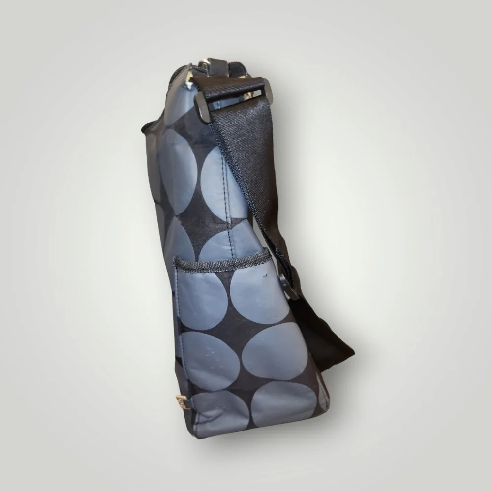 Black Oi Oi  Australia Changing Nappy Baby Bag